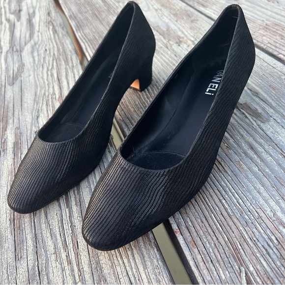 Váneli Astyr Women Black Pointed Block Heel Pump Shoes - Picture 1 of 8